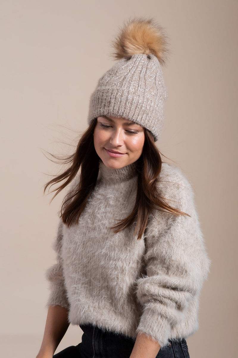 hat-attack-classic-cable-pom-  display picture 3